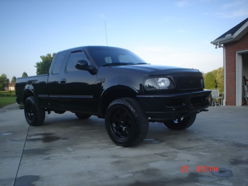 Name:  blackwheels002.jpg
Views: 472
Size:  51.9 KB