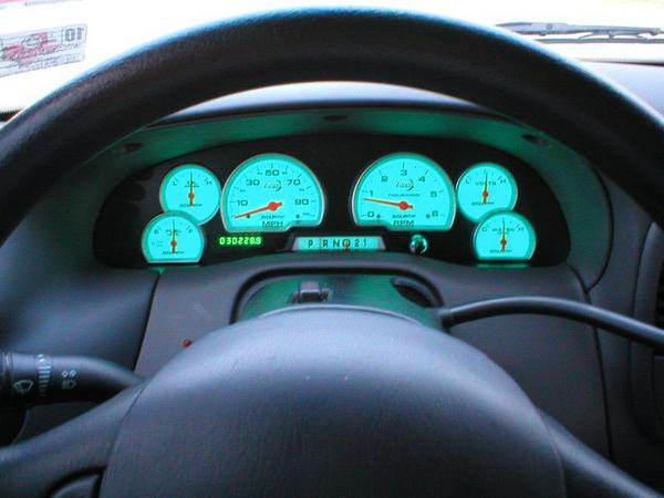 Autometer Lunar Series Gauge Cluster Installed - F150online Forums