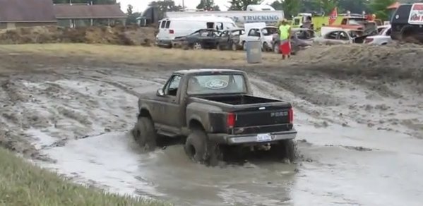 MUDFEST F-150 Blasts Thru the Berville Mud Bog