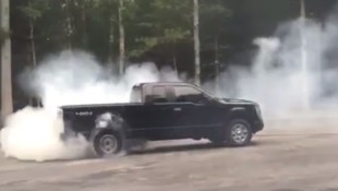 TIRE SMOKIN’ 2011 Ford F-150 Cookin’ Up Donuts