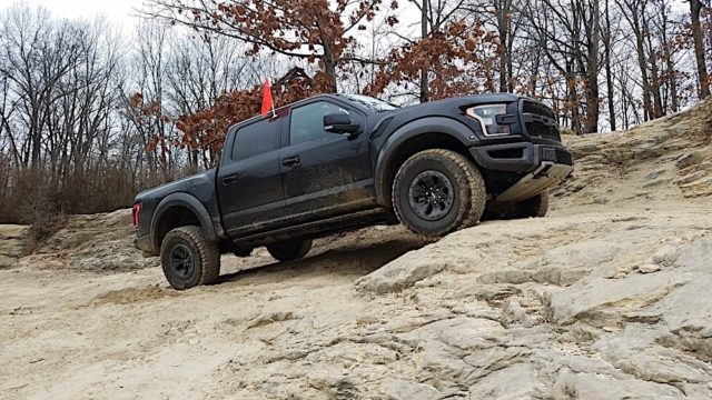 F-150 Online Review: 2017 Ford Raptor - F150online.com