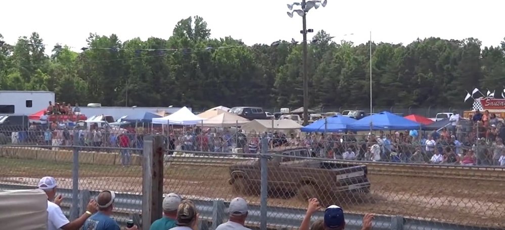 Ford F-150 Mud Bog