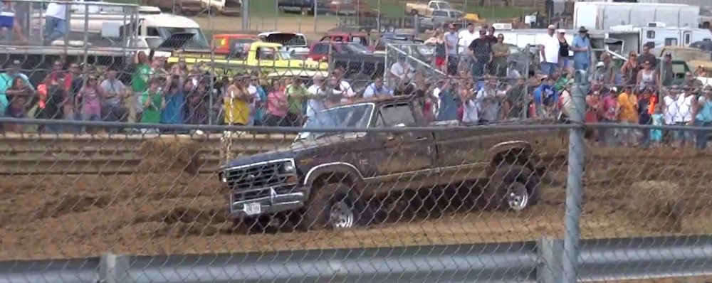 Ford F-150 Mud Bog