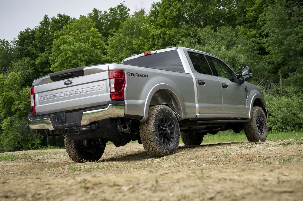 f150online.com 2020 Ford Super Duty Tremor Gets Optional Front Winch