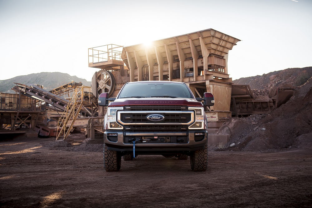 f150online.com 2020 Ford Super Duty Tremor Gets Optional Front Winch